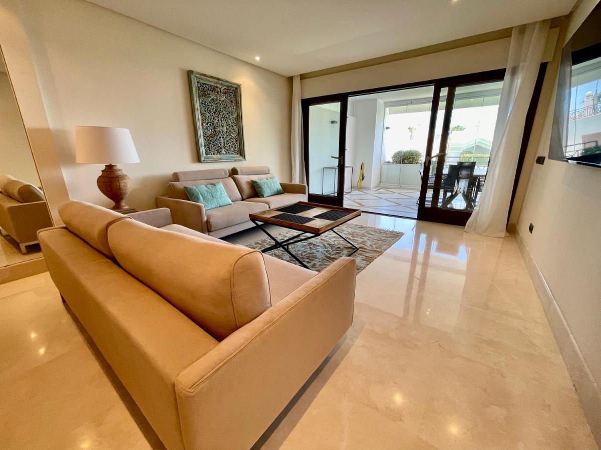 Doncella Beach , Apartamento Con Vistas Al Mar Эстепона Экстерьер фото
