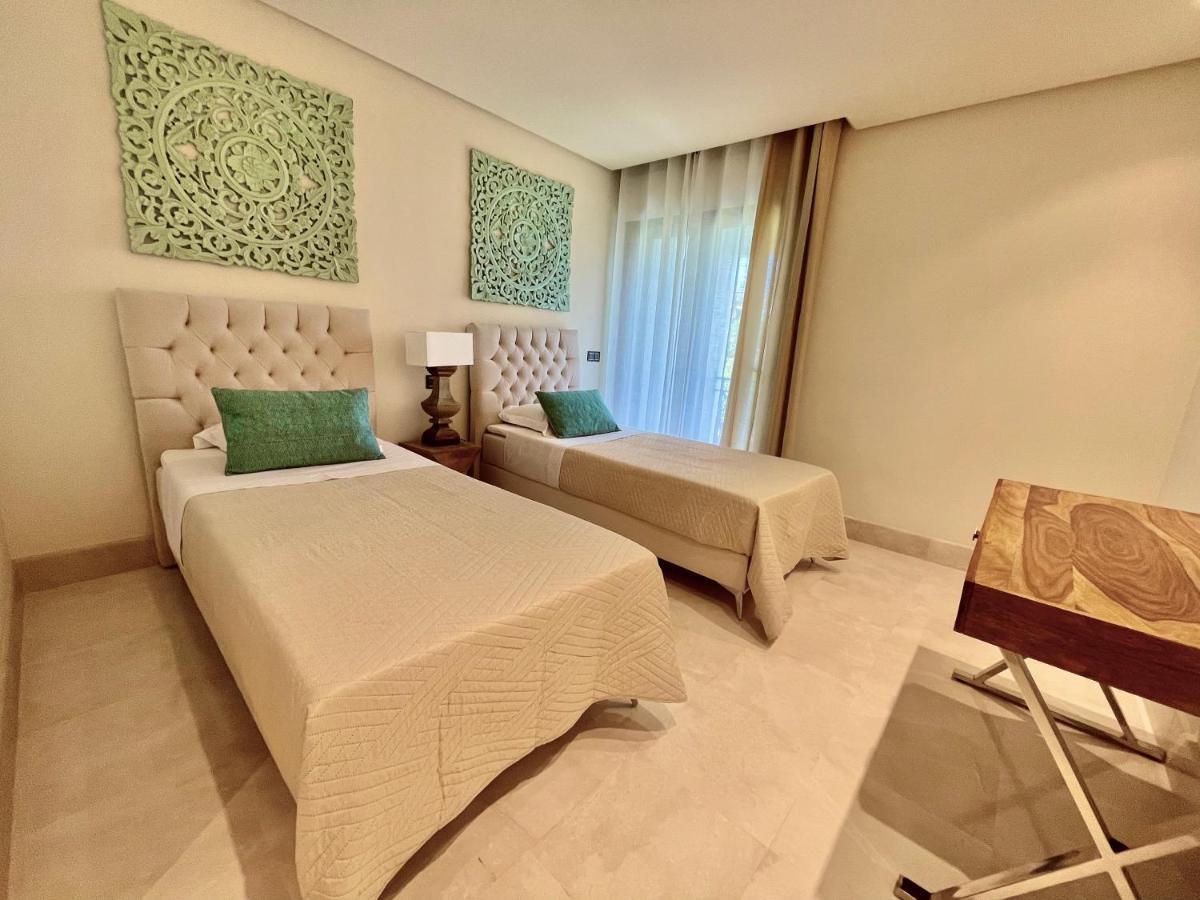 Doncella Beach , Apartamento Con Vistas Al Mar Эстепона Экстерьер фото